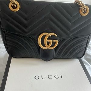 Gucci GG Marmont small matelassé shoulder bag
